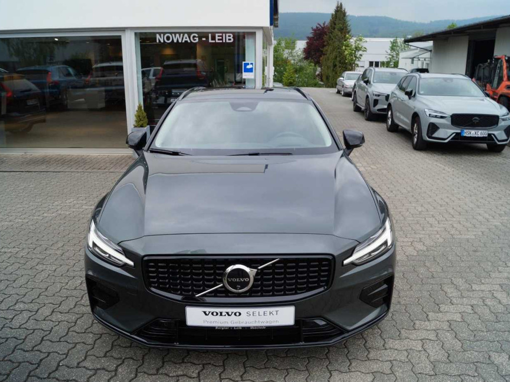 Volvo V60 Plus Dark