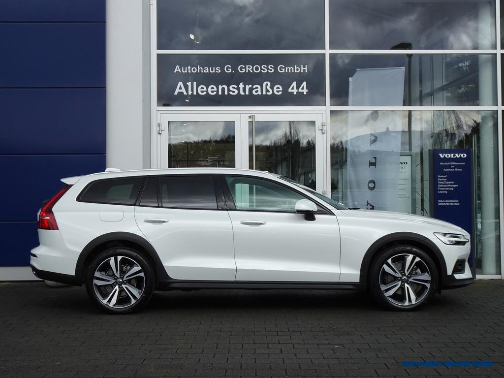 Volvo V60 Cross Country