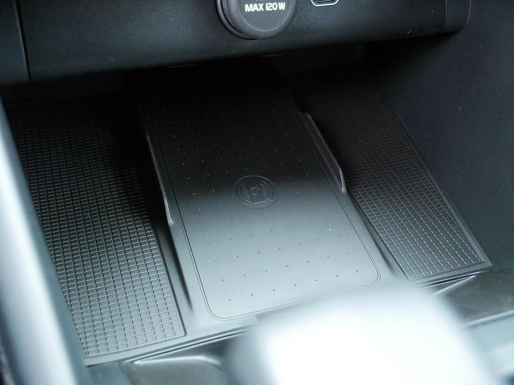 Volvo EX40