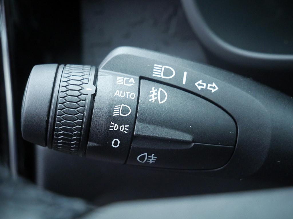 Volvo EX40