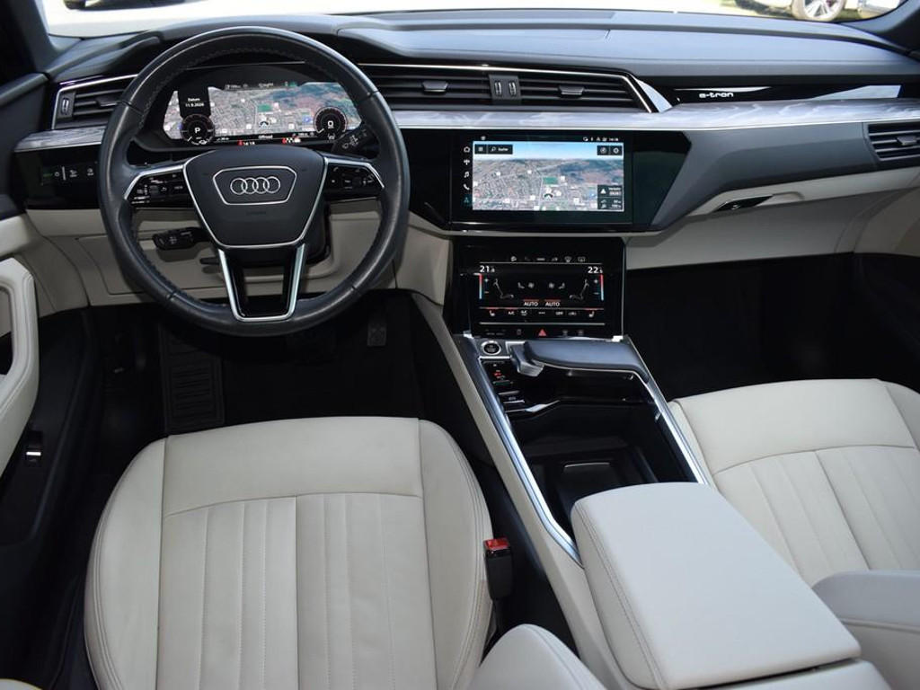 Audi Q8 e-tron