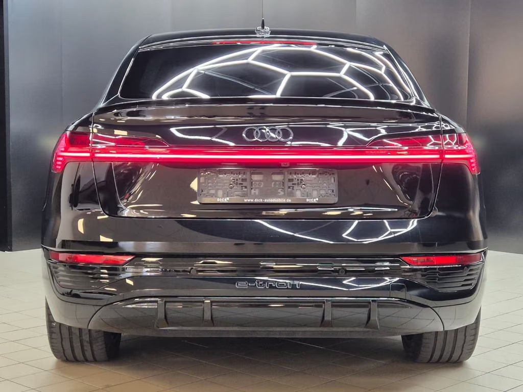 Audi Q8 e-tron