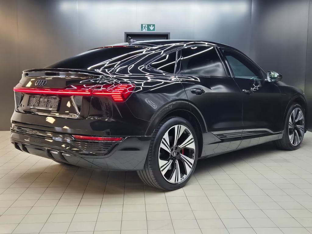 Audi Q8 e-tron