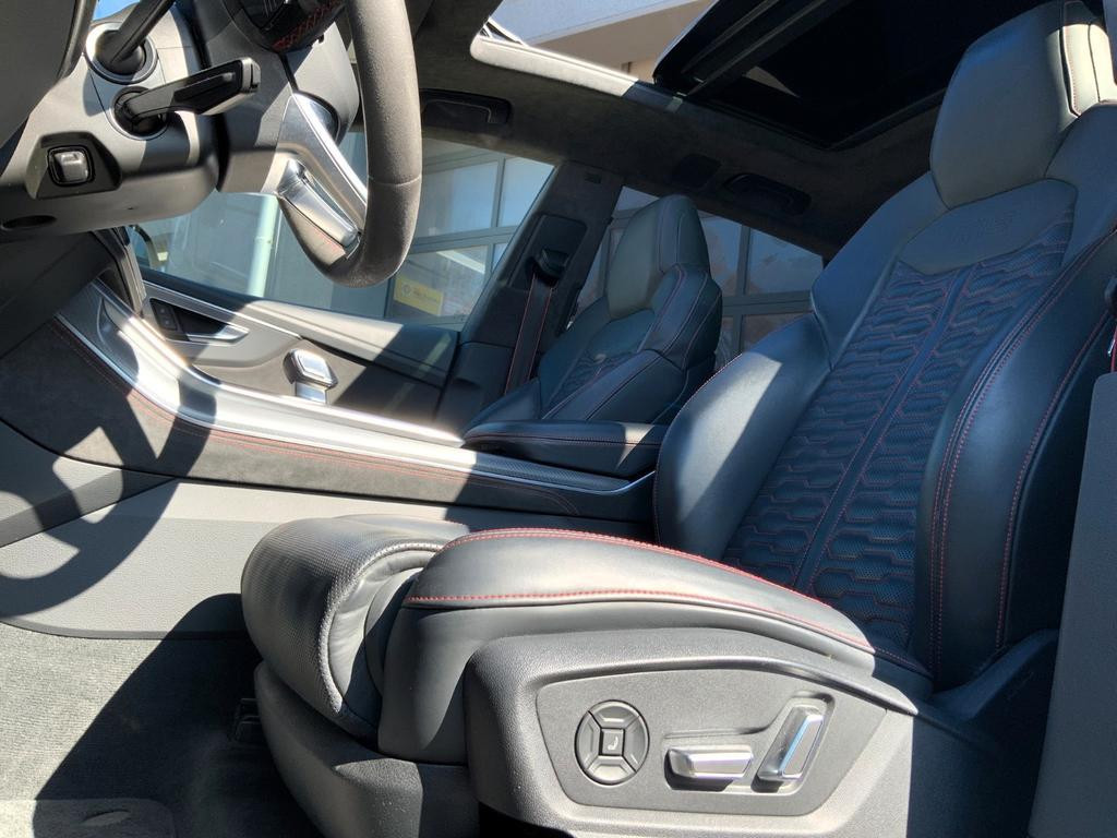 Audi RS Q8