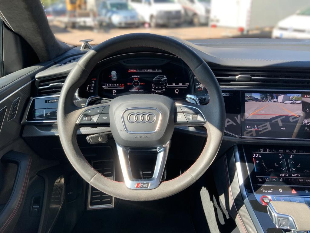 Audi RS Q8