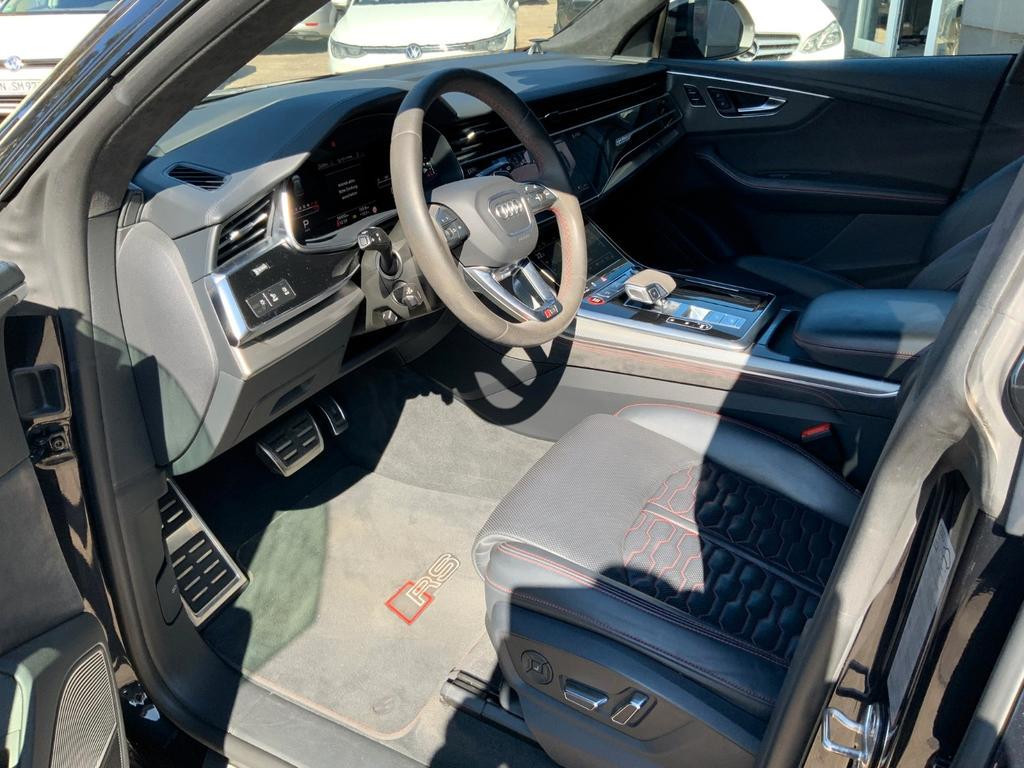 Audi RS Q8