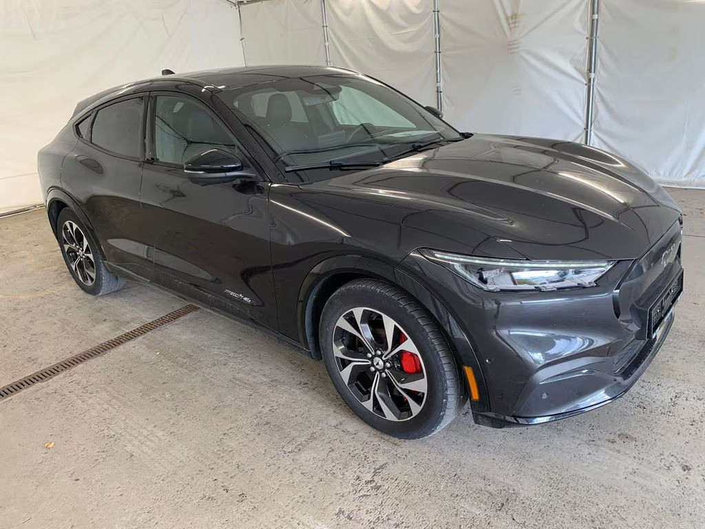 Ford Mustang Mach-E AWD Extended range