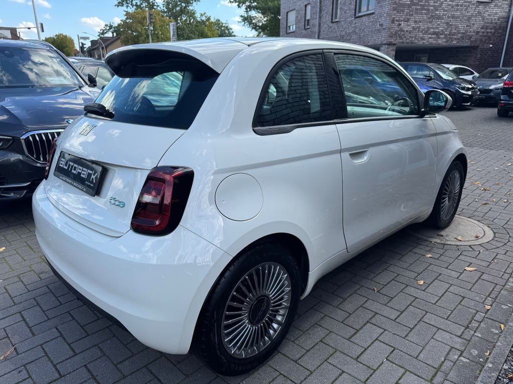 Fiat 500e