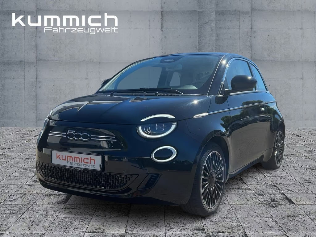 Fiat 500e La Prima