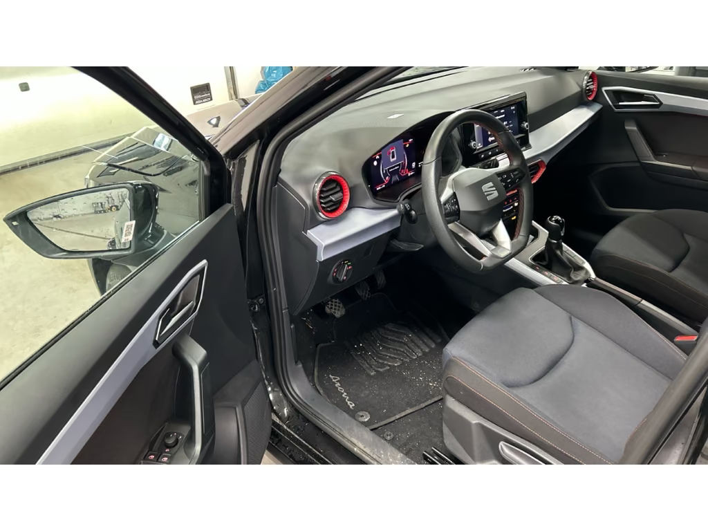 Seat Arona