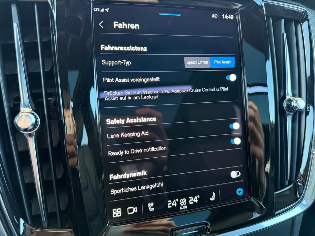Volvo V90