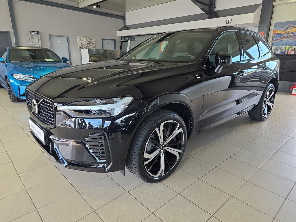 Volvo XC60 AWD Ultimate Dark