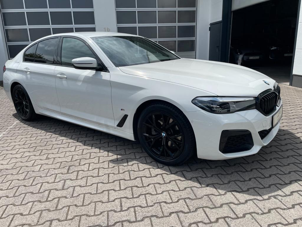BMW 5 Serie 520 M-Sport Sedan 520i