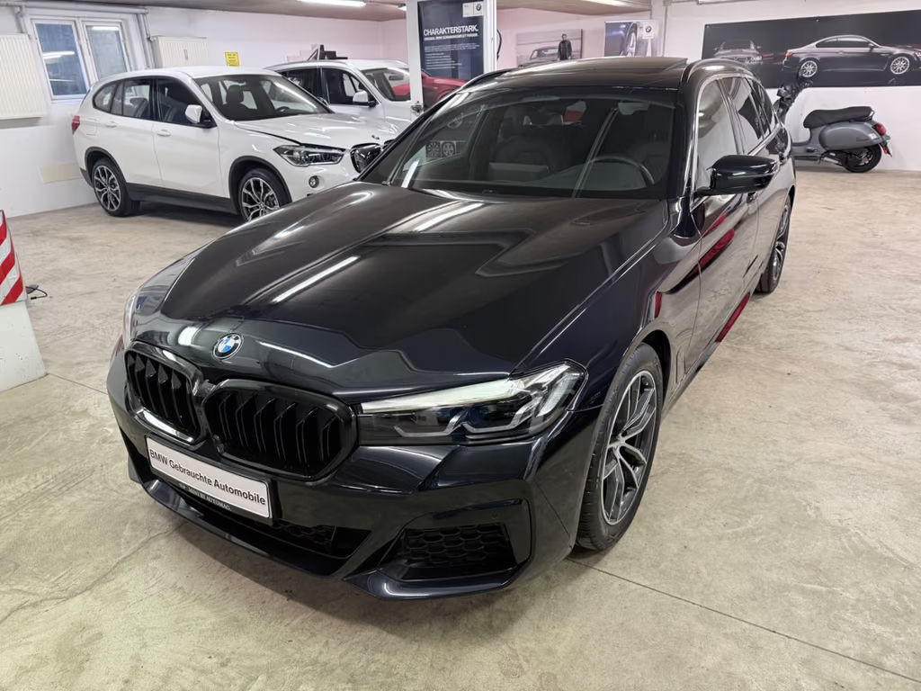 BMW 5 Serie 520 M-Sport 520d