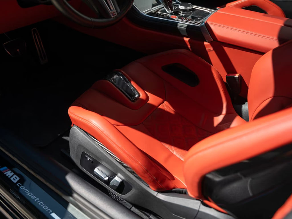 BMW M8