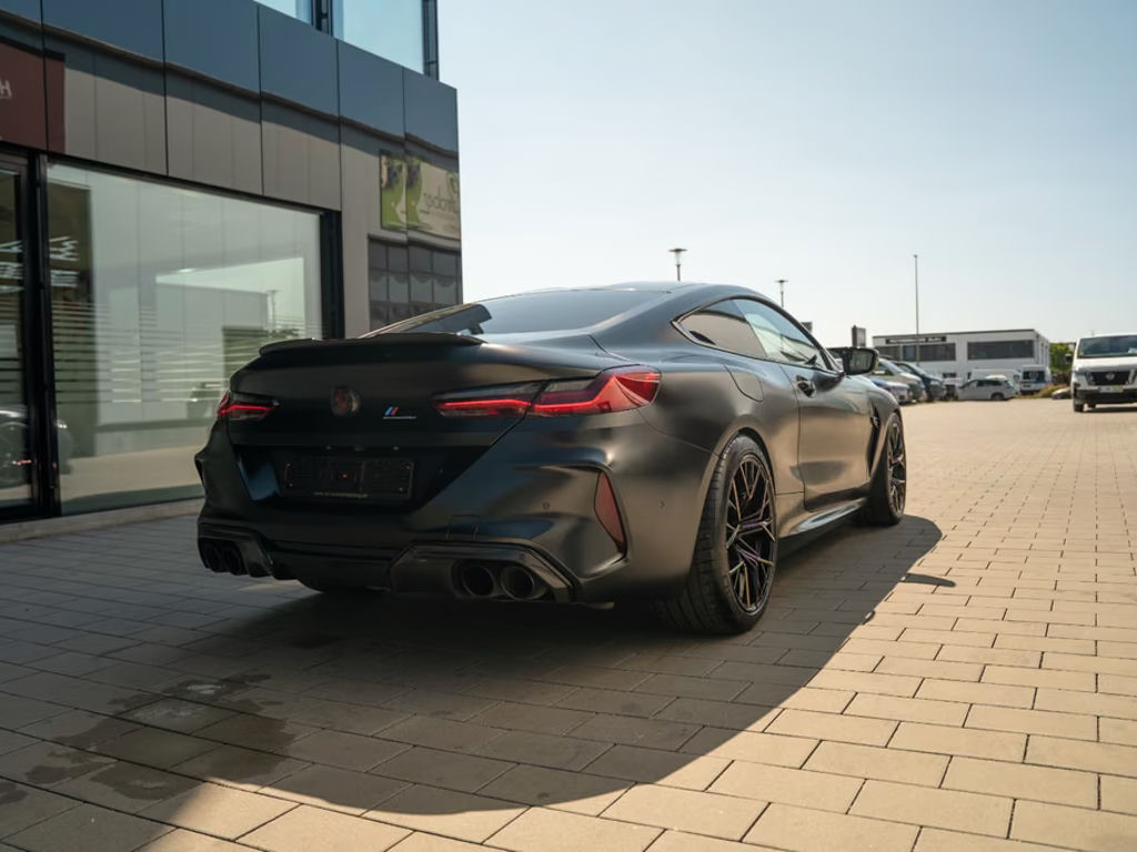 BMW M8