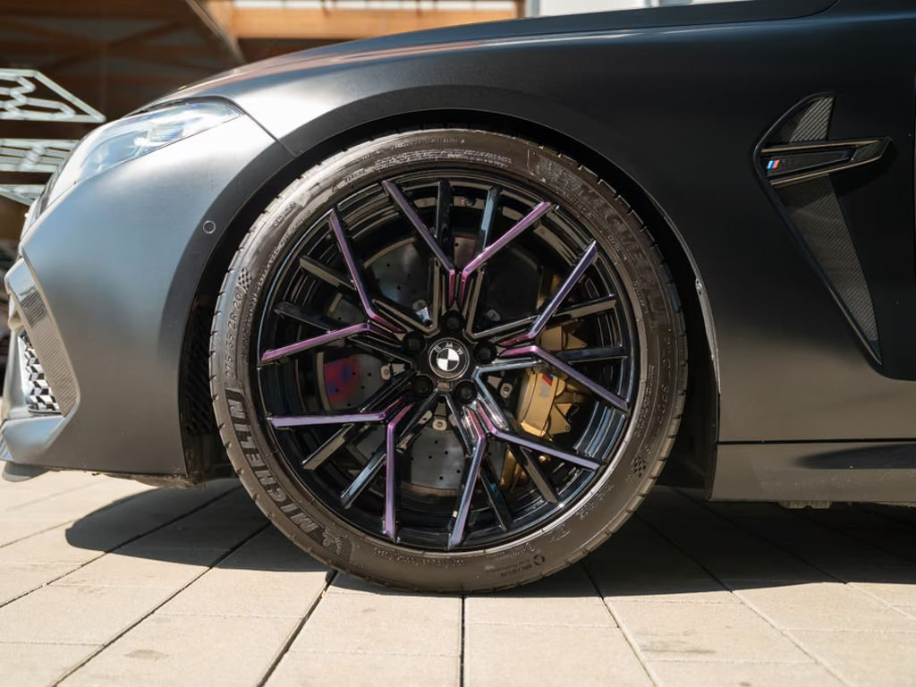 BMW M8