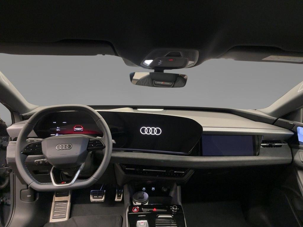 Audi S6 e-tron