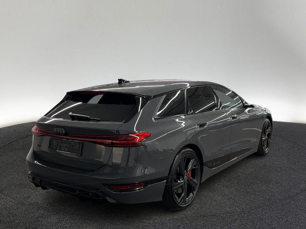 Audi S6 e-tron