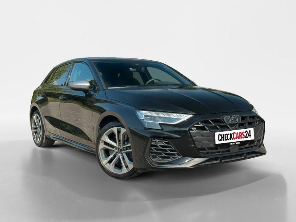 Audi S3 Sportback Sedan Quattro 2.0 TFSI