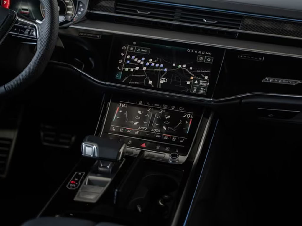 Audi S8