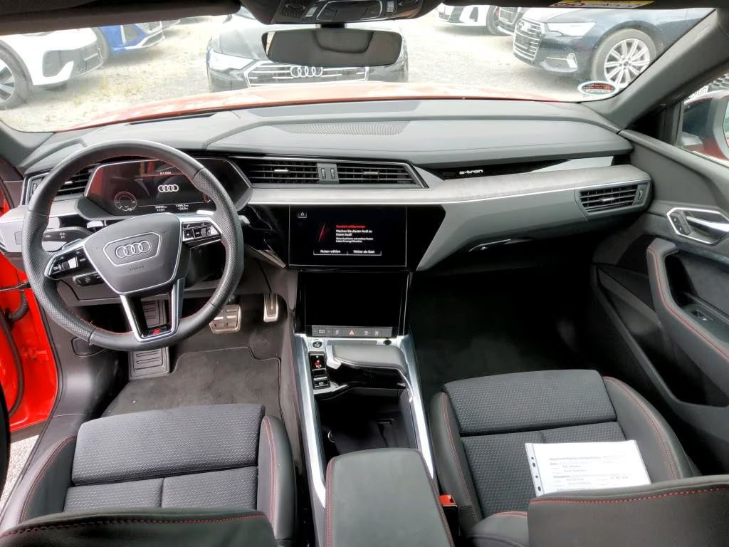 Audi Q8 e-tron