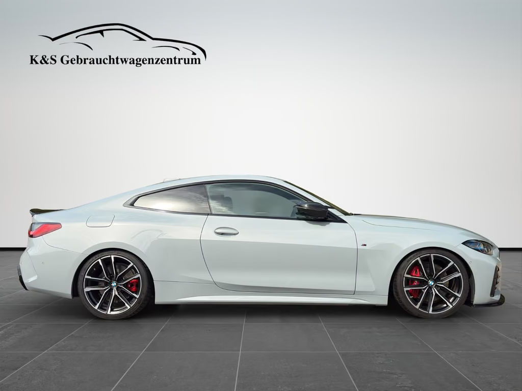 BMW M440