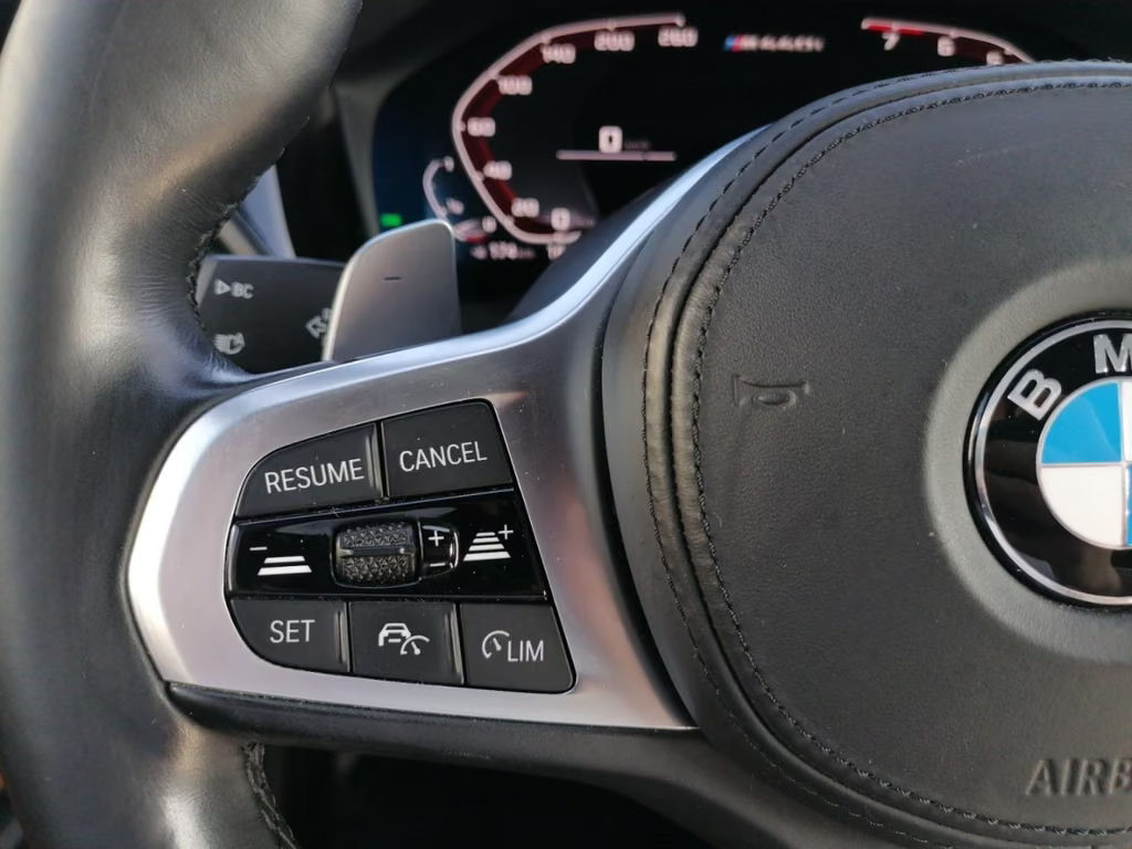 BMW M440