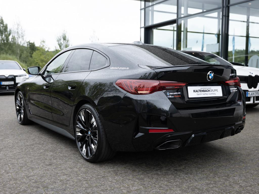 BMW M440