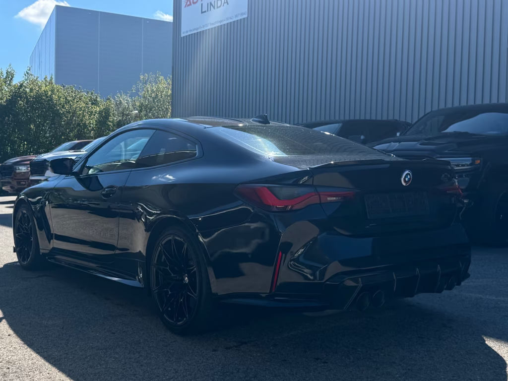 BMW M4