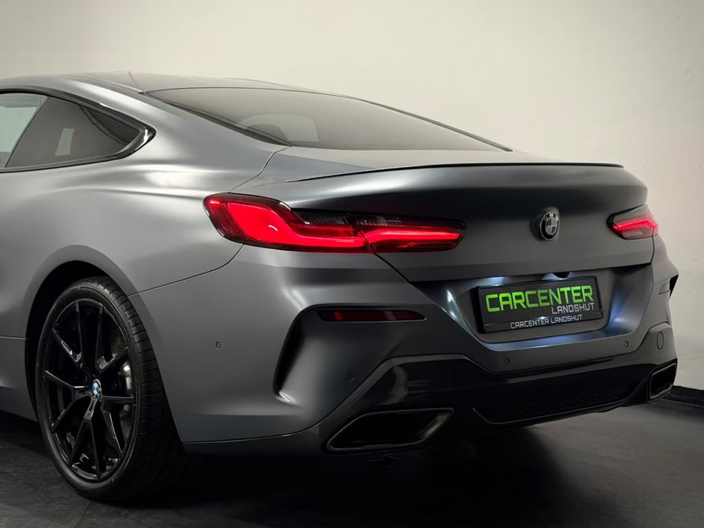 BMW M850