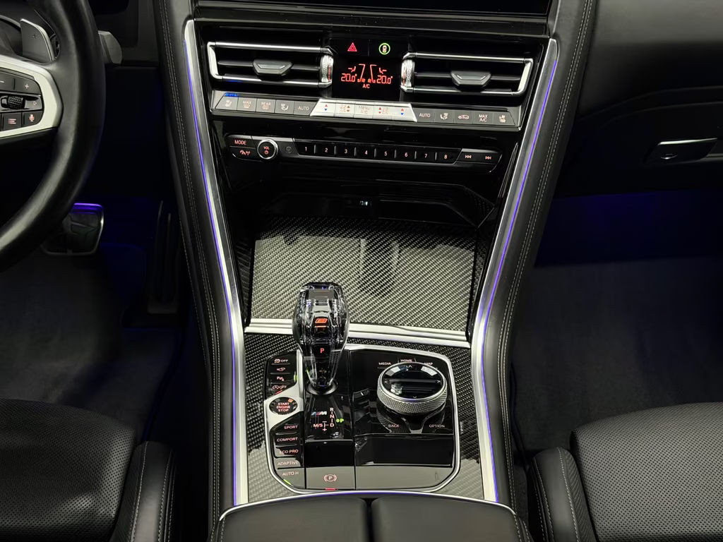 BMW M850