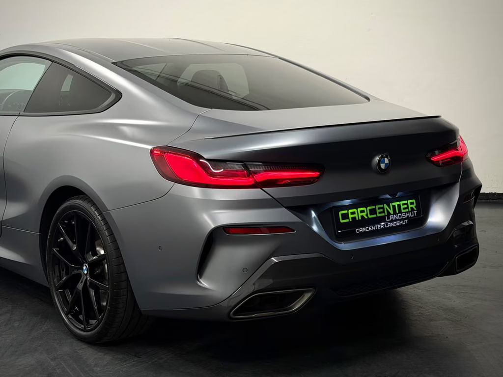 BMW M850