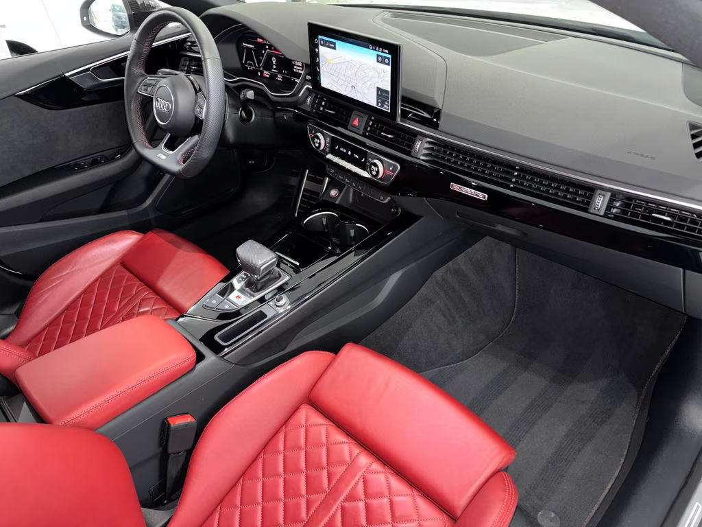 Audi S5
