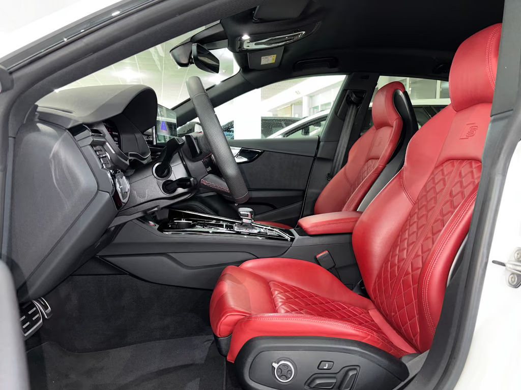 Audi S5