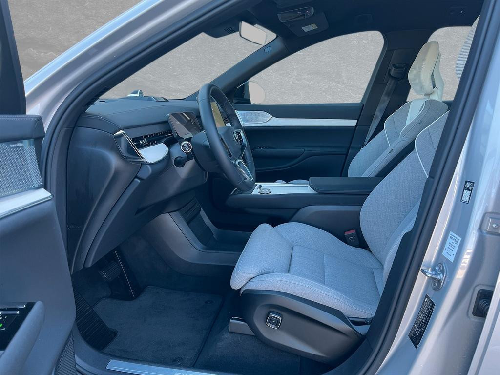 Volvo EX90