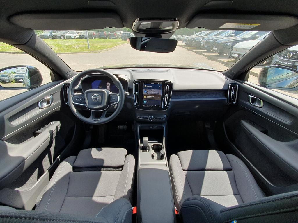Volvo EX40