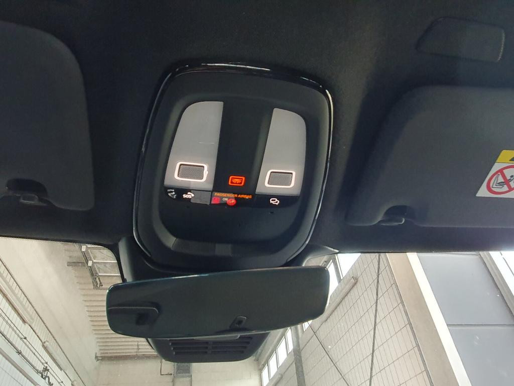 Volvo EX40