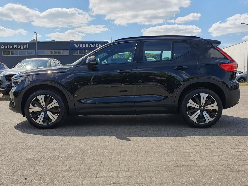 Volvo EX40