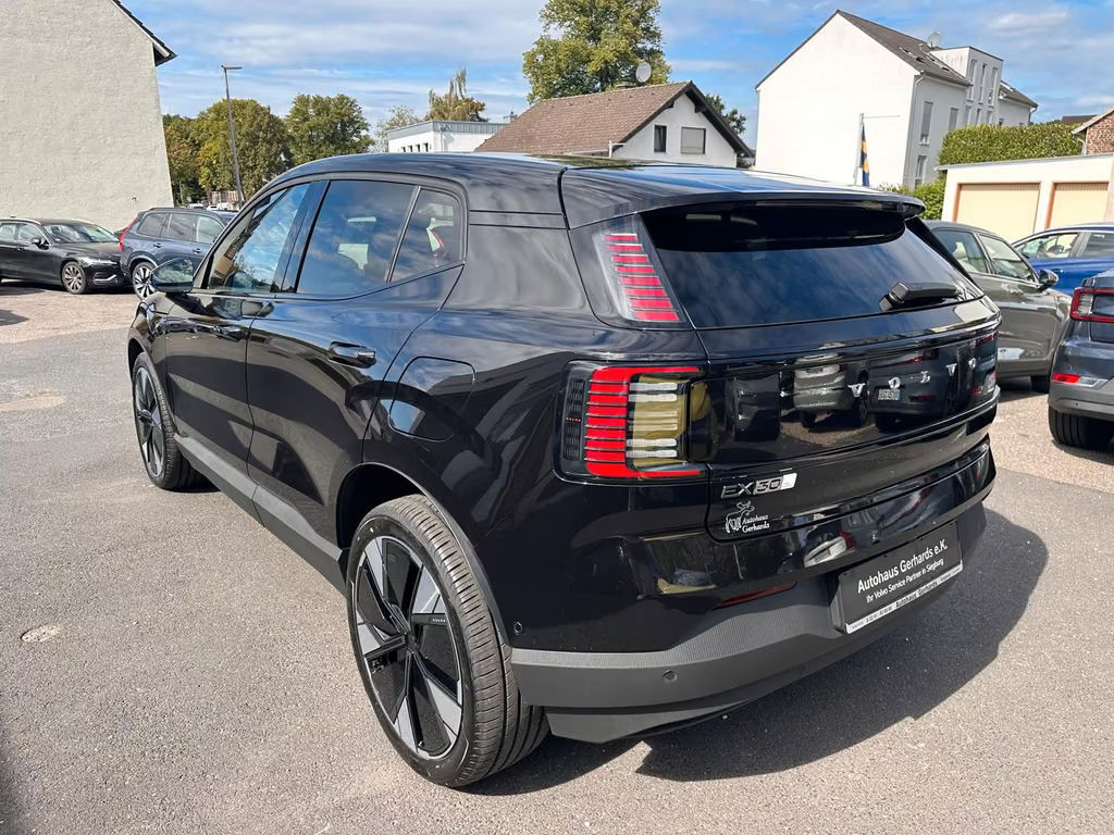 Volvo EX30