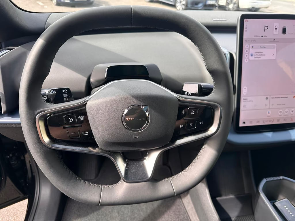 Volvo EX30