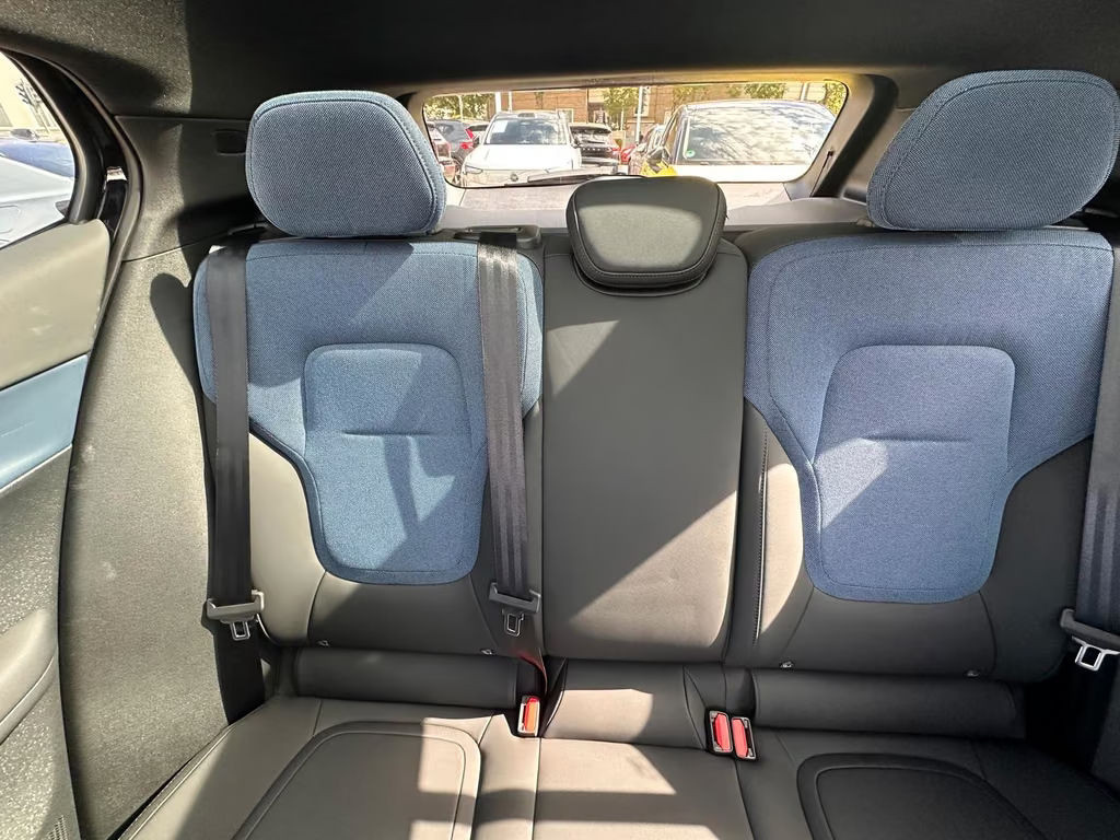 Volvo EX30