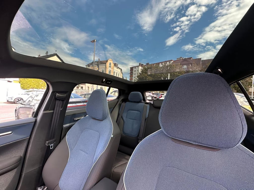 Volvo EX30