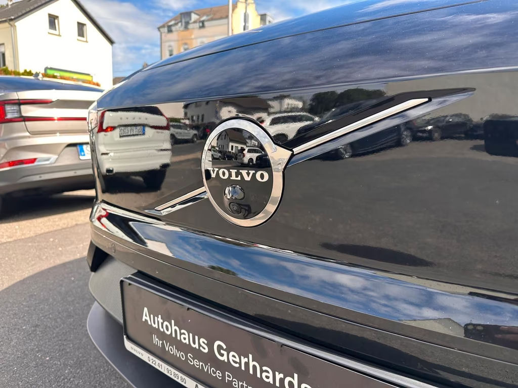Volvo EX30