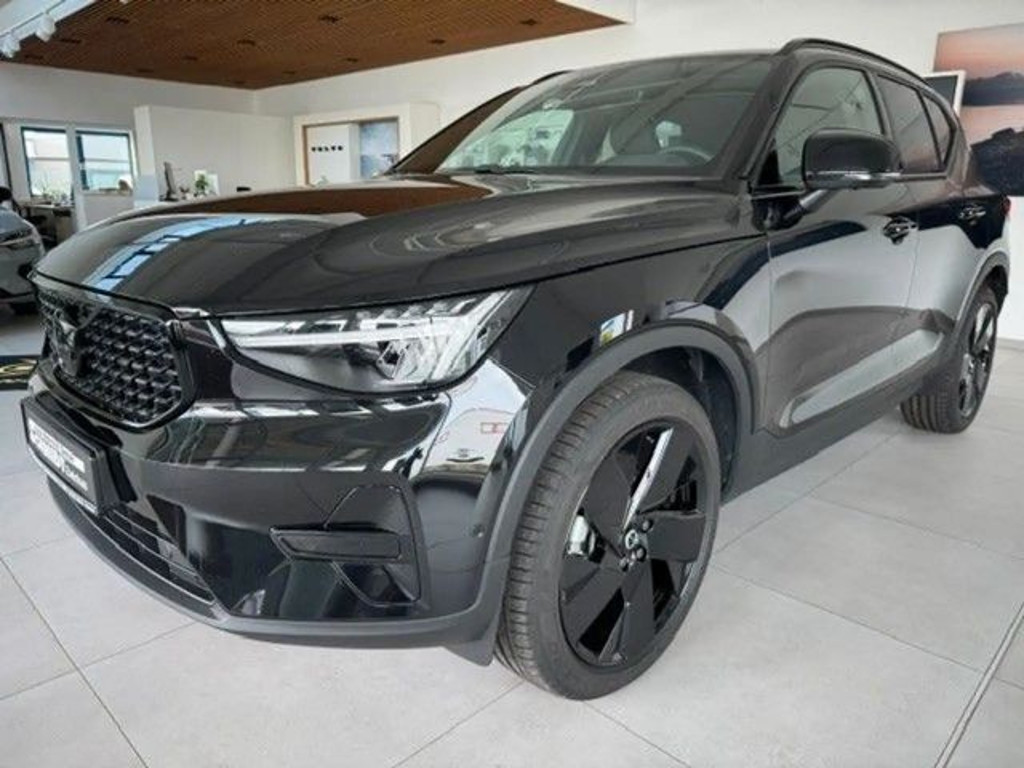 Volvo XC40 Plus
