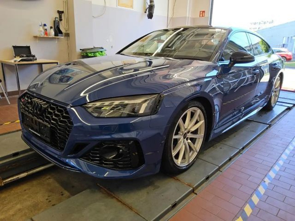 Audi RS5