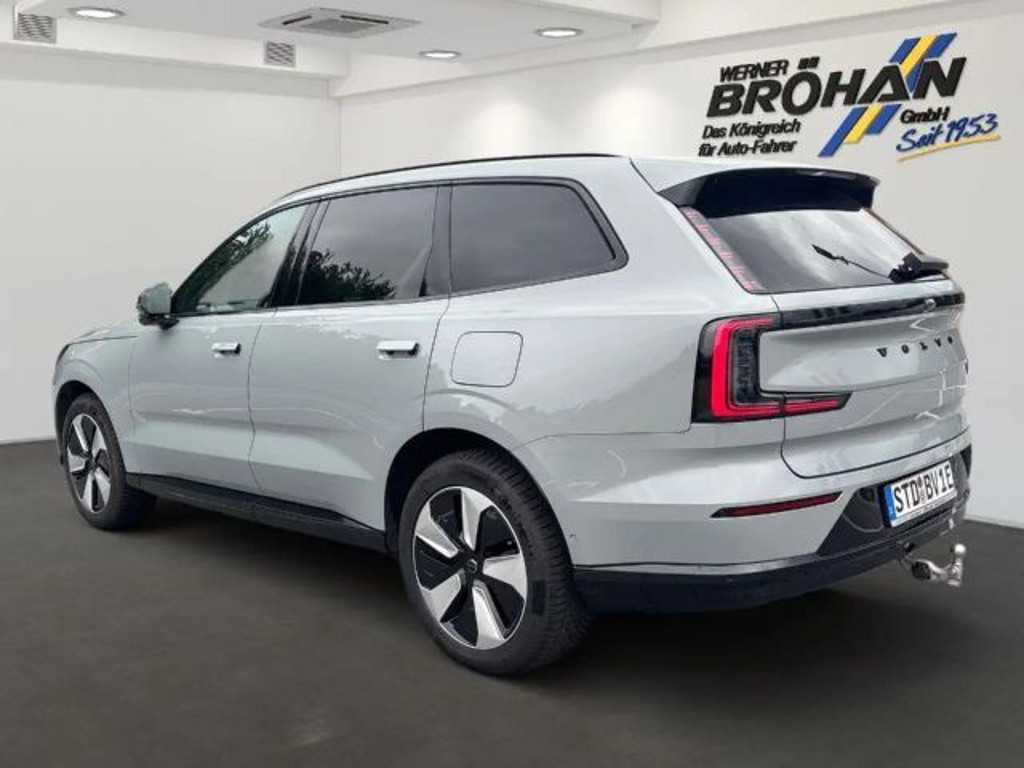 Volvo EX90