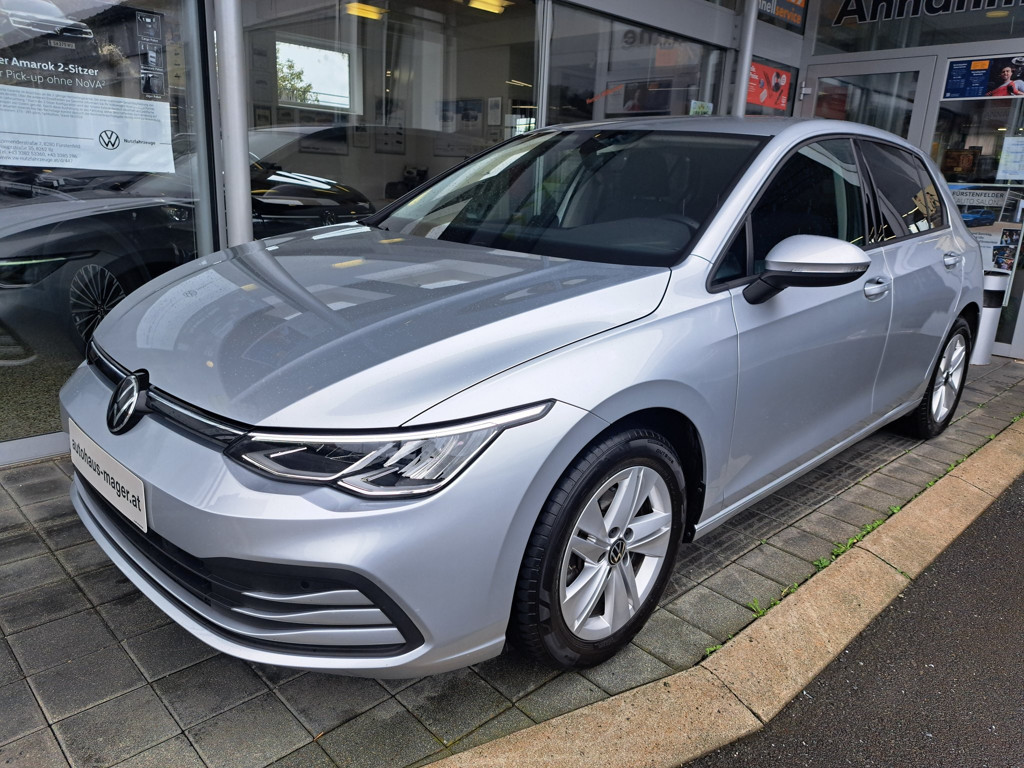 Volkswagen Golf NOW TSI