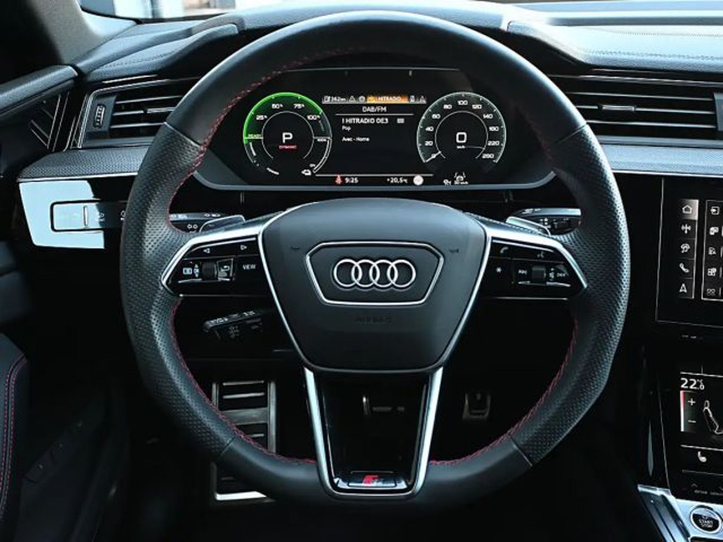 Audi Q8 e-tron