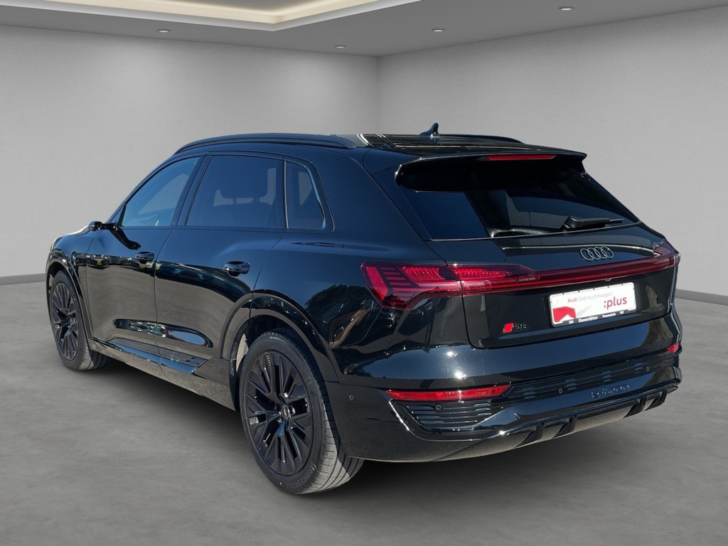 Audi Q8 e-tron